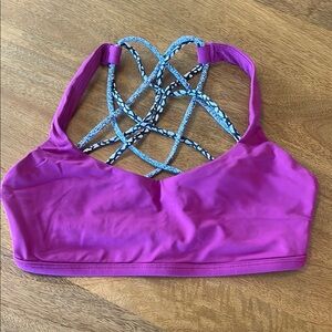 Lululemon Free to Be Sports Bra